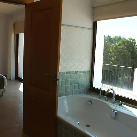 펜션 Casa Serena Con Piscina Y Jardin