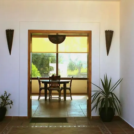 Casa Serena Con Piscina Y Jardin 펜션 산트 요렌소 드 발라피아