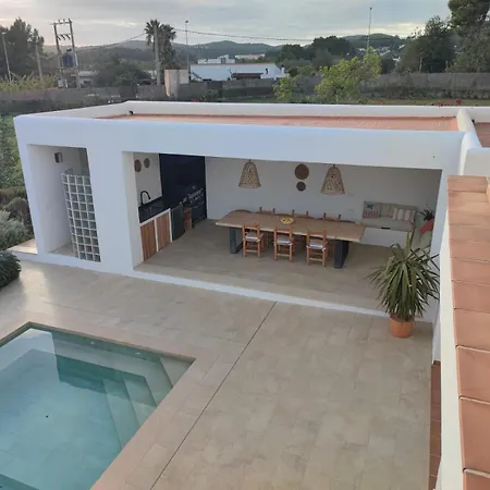 Casa Serena Con Piscina Y Jardin *